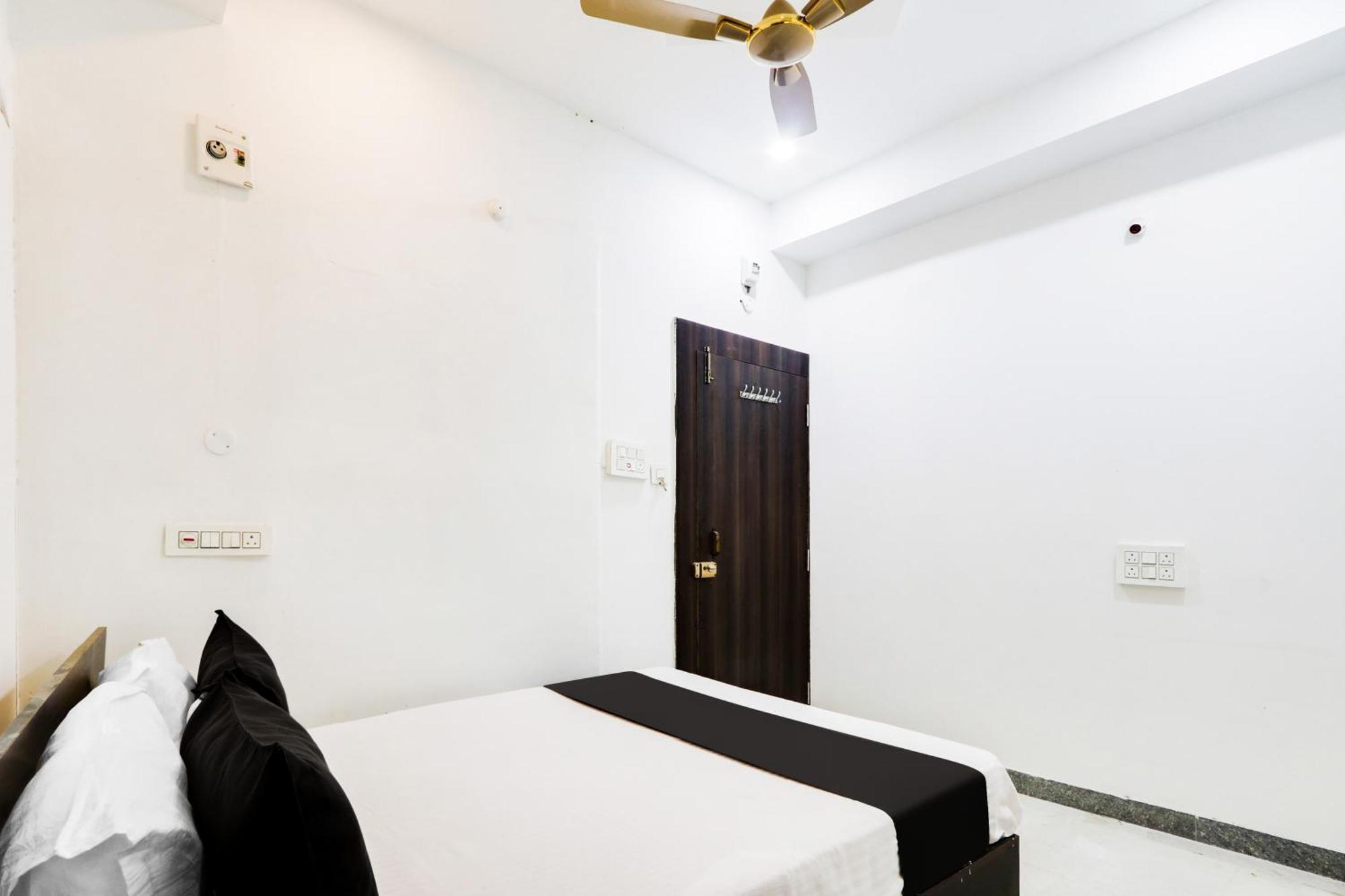 וורנגל Hotel O City Inn Luxury Rooms מראה חיצוני תמונה