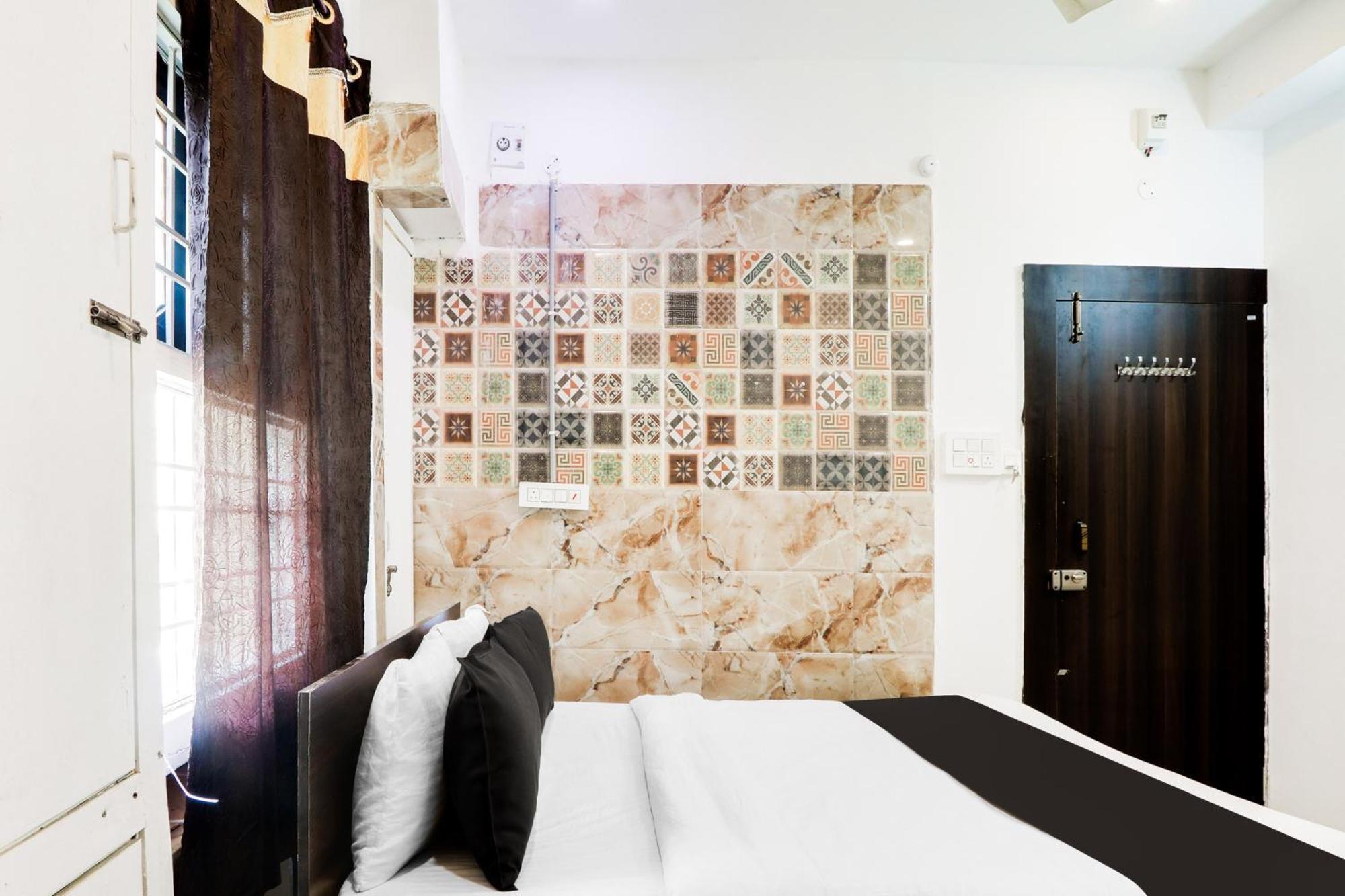 וורנגל Hotel O City Inn Luxury Rooms מראה חיצוני תמונה